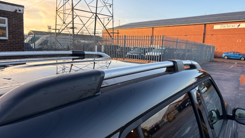 Hyundai INSTER 85kW 02 49kWh 5dr Auto Electric Hatchback